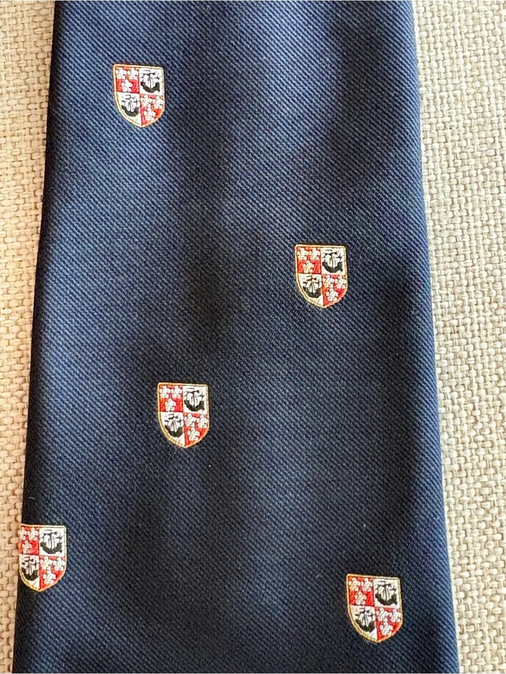 Vintage Malden Browns of Bermuda Navy Crest Club Tie Made in Britain 4” Wide